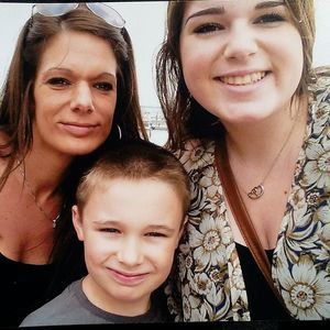 Meet your Posher, Faye